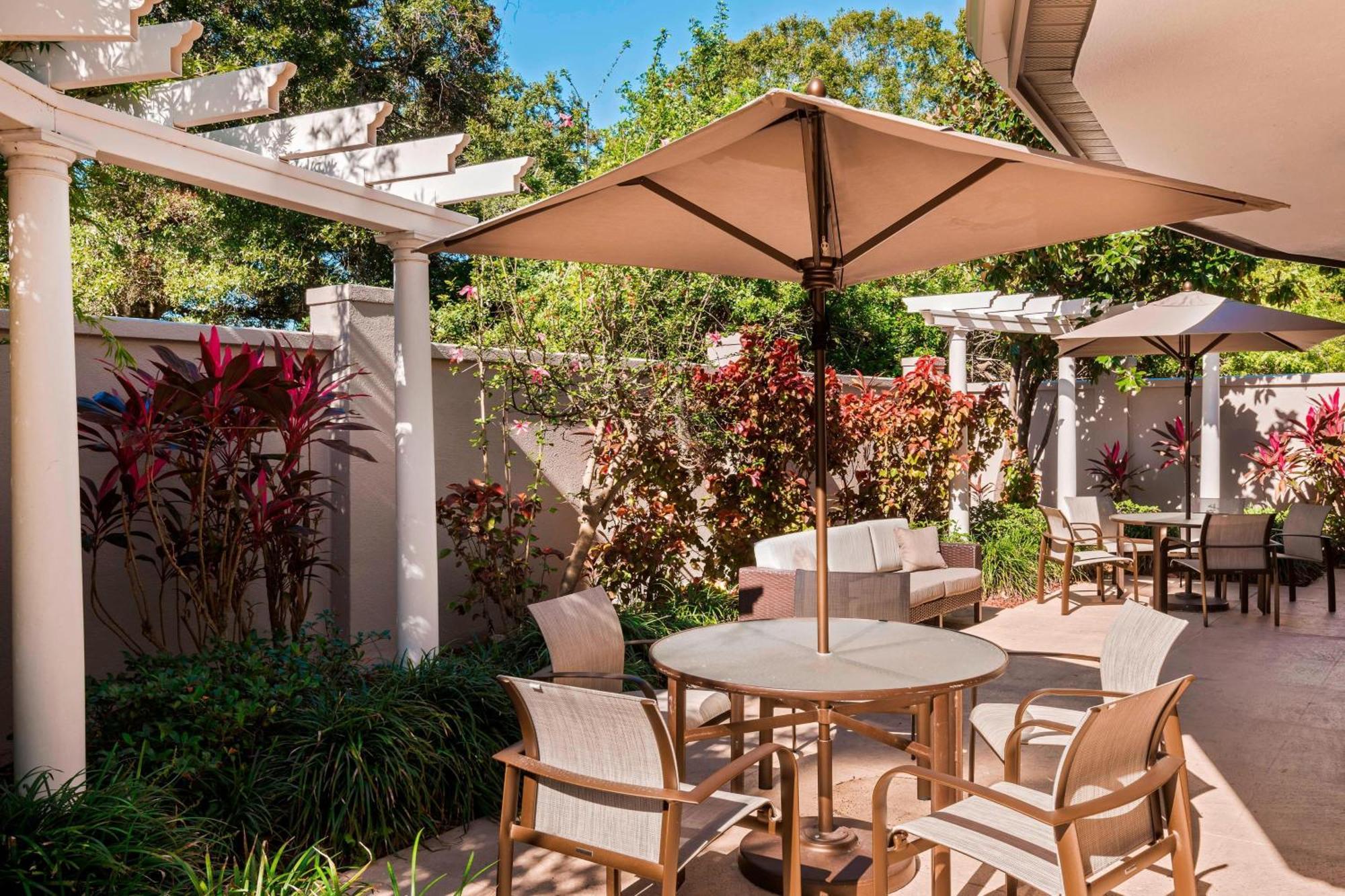 Hotel Courtyard Sarasota Bradenton Airport Exterior foto