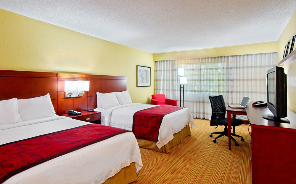 Hotel Courtyard Sarasota Bradenton Airport Exterior foto