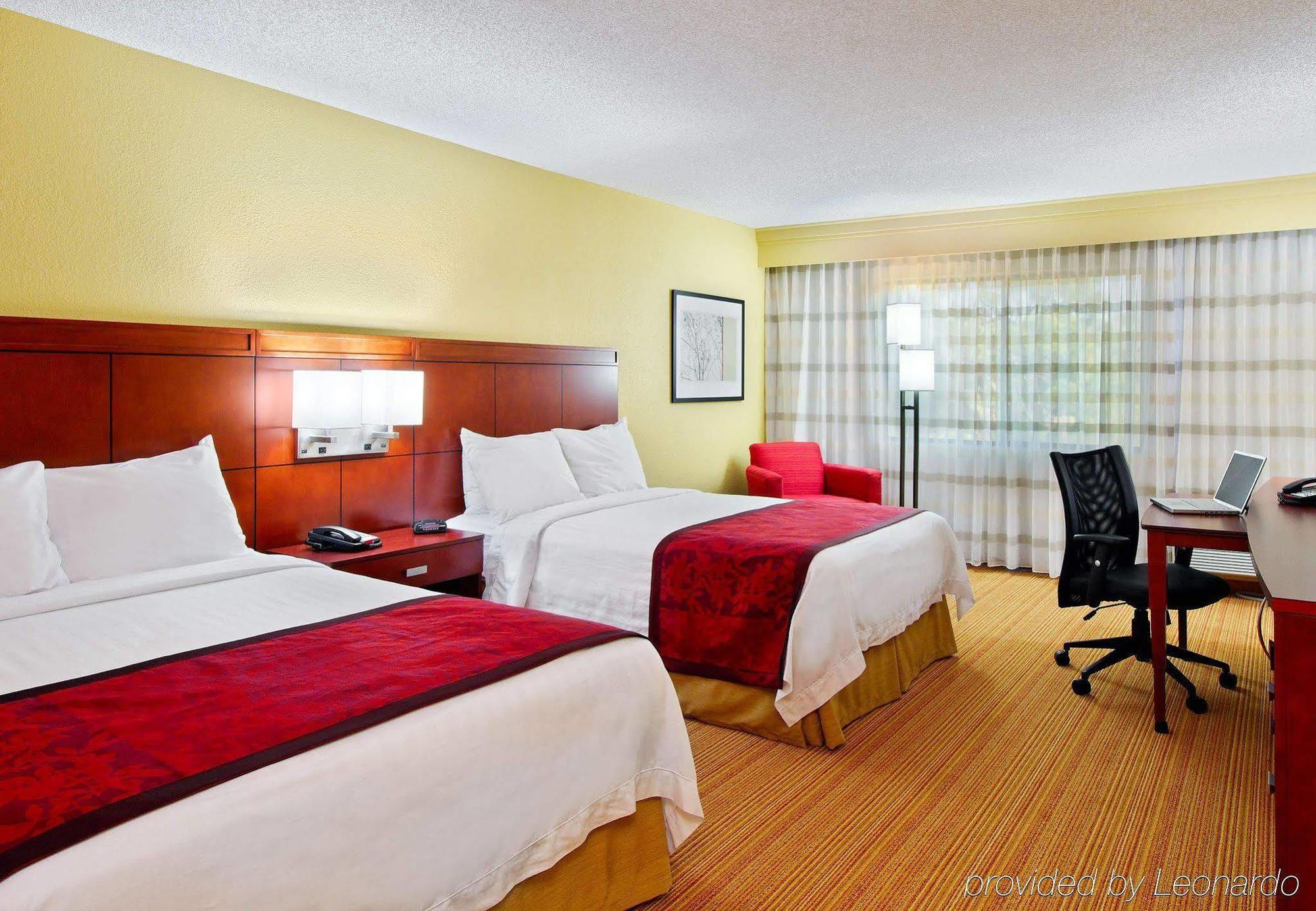 Hotel Courtyard Sarasota Bradenton Airport Exterior foto